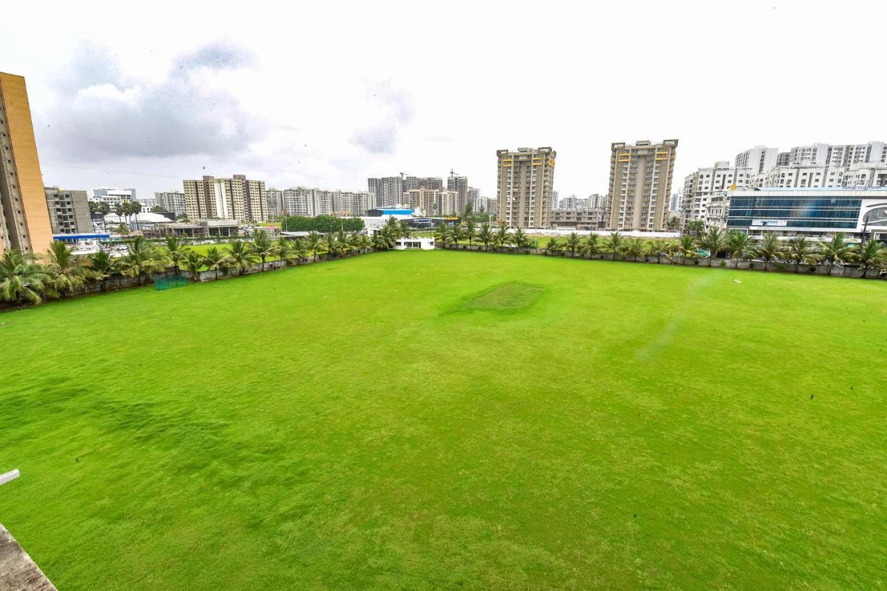 Fabhotel Code Surat Exterior foto